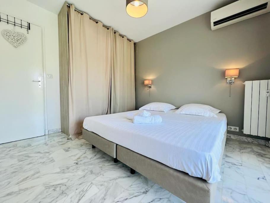 Le Pinede - Apt 4 Prs- Parking - Clim - 500M Plages أنتيب المظهر الخارجي الصورة