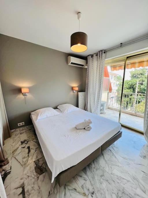 Le Pinede - Apt 4 Prs- Parking - Clim - 500M Plages أنتيب المظهر الخارجي الصورة